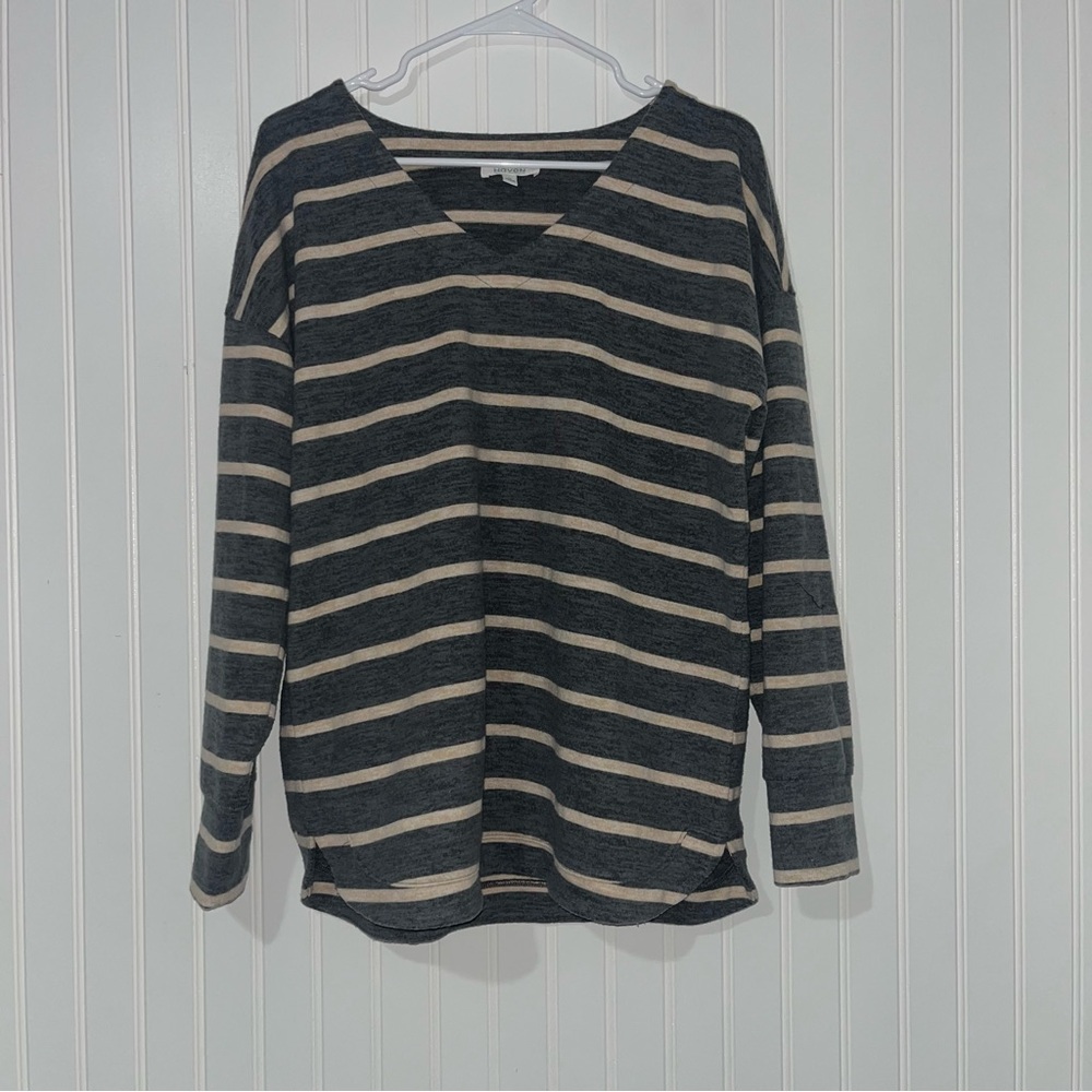 Haven Grey Stripe Sweatshirt size medium